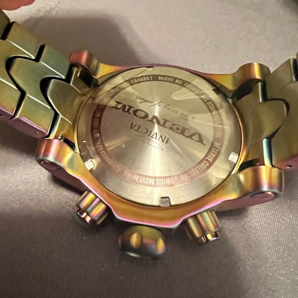 Invicta Venom watch- Super thick and chunky- - Picture 6 of 7